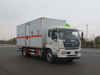 江特牌JDF5180XRYDFH6型易燃液體廂式運(yùn)輸車(chē)