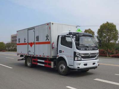 江特牌JDF5120XRYE6型易燃液體廂式運(yùn)輸車(chē)